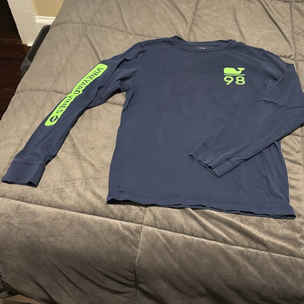 Long sleeve vineyard vines tee